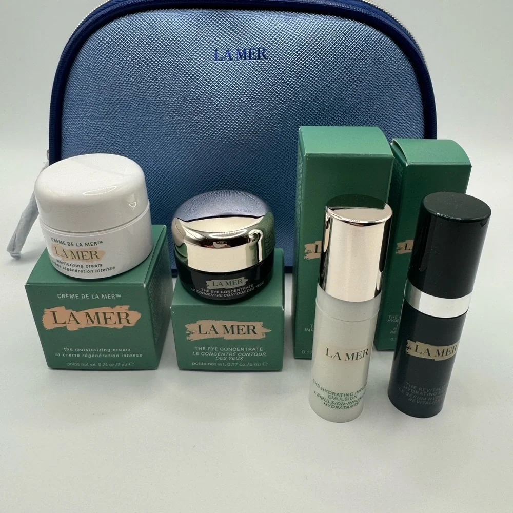 La Mer Skincare Mini Travel Set Bundle With Pouch - Picture 2 of 3